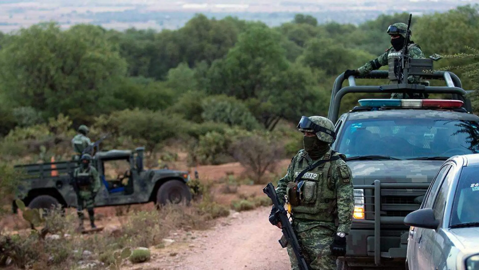 Militares en rondines de vigilancia